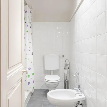 H11 Maison Belvedere - Vista * Санремо