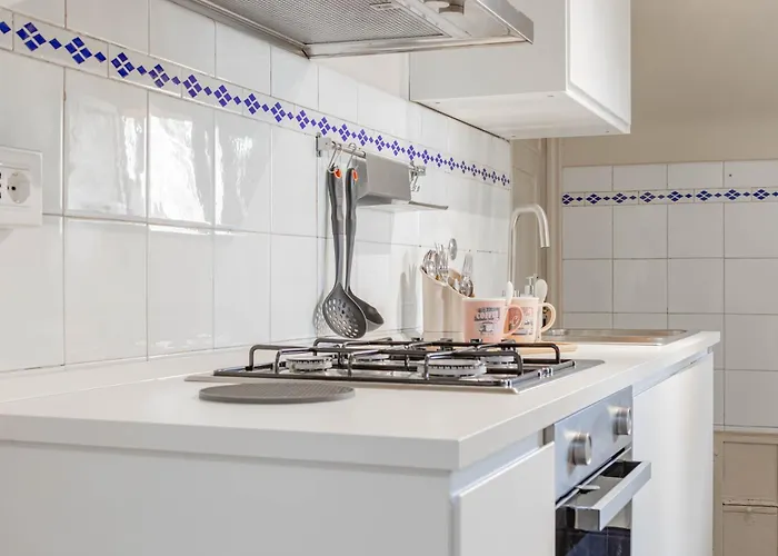 H11 Maison Belvedere - Vista 圣雷默